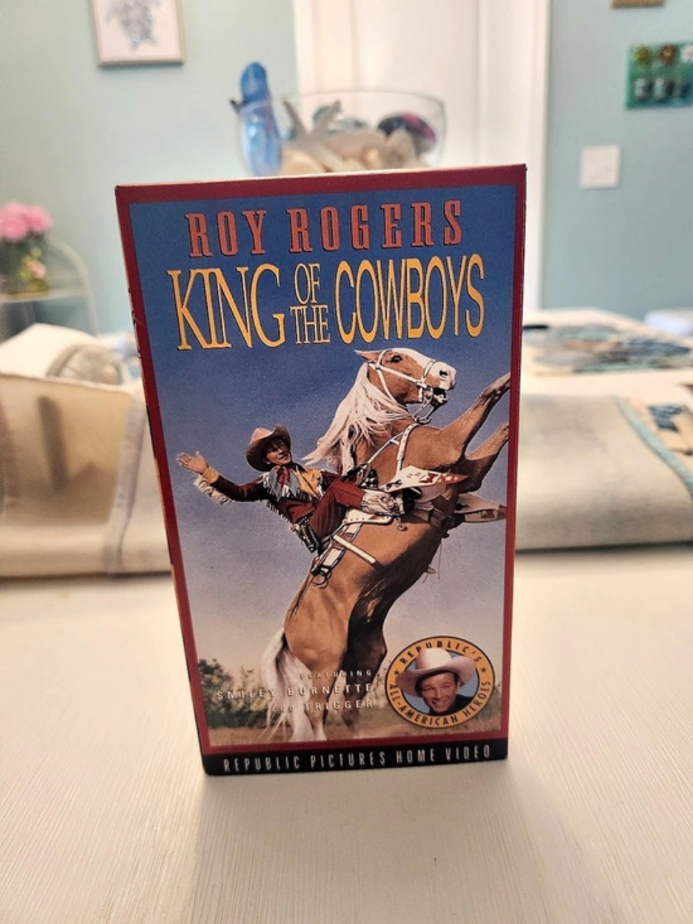 Republic Pictures Home Video King of the Cowboys VHS 1943 NR B&W Western NTSC